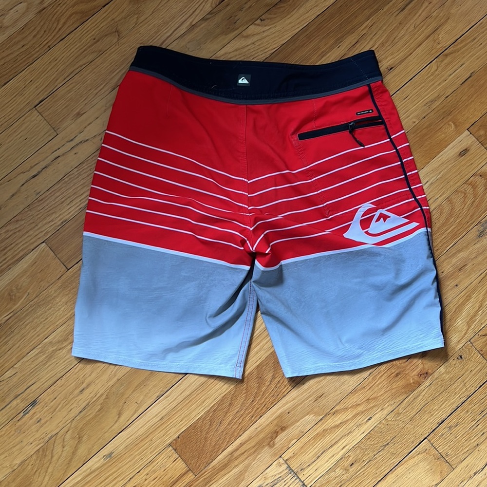 Quiksilver Trunks - Picture 3 of 3